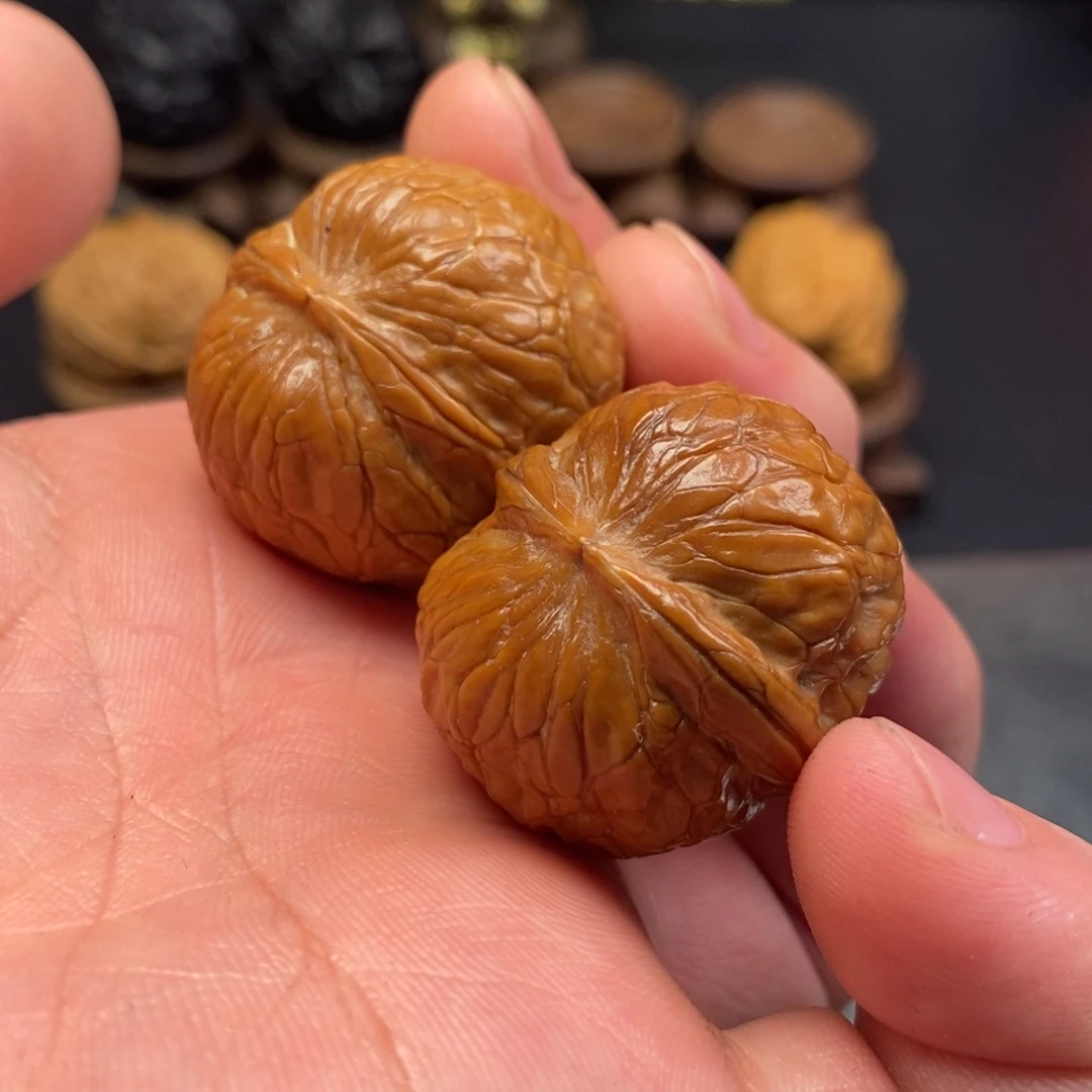 把件文玩核桃水晶球