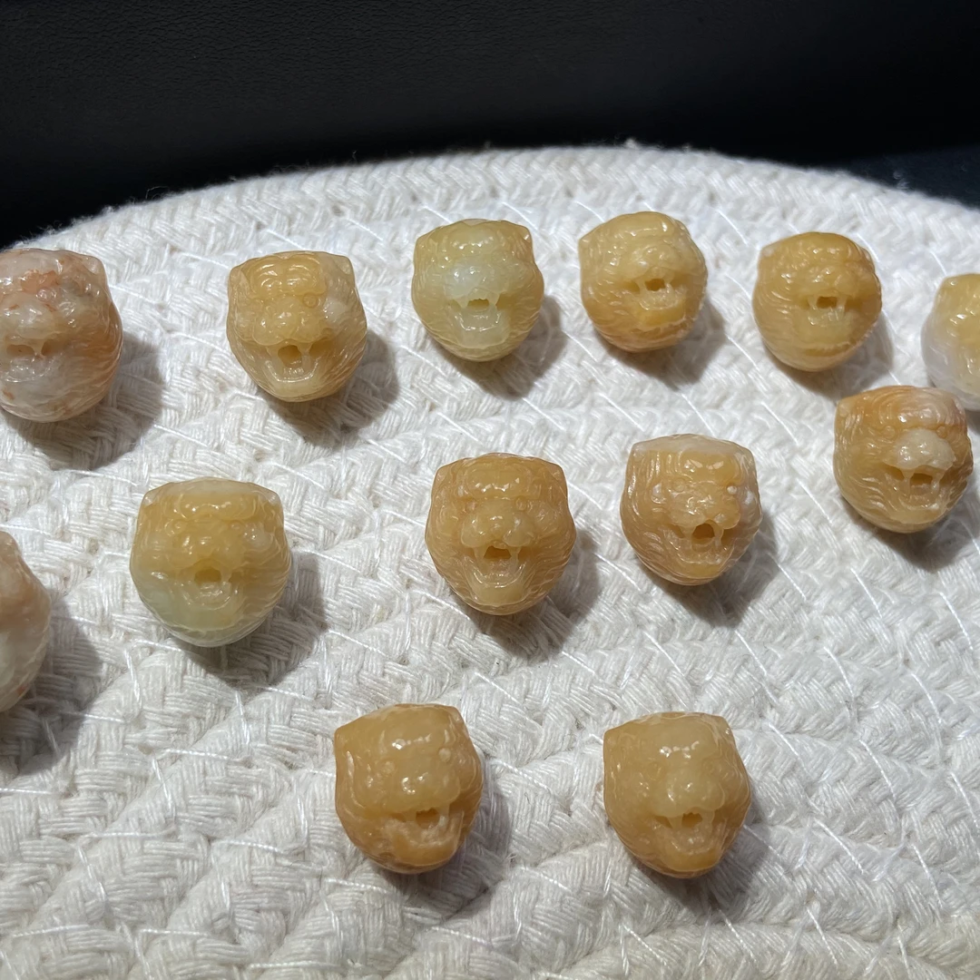 缅甸翡翠老虎头 ，多样化发一