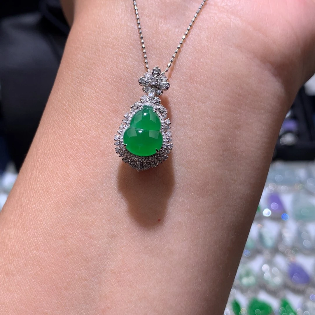 翡翠18K金镶嵌吊坠(不含链)