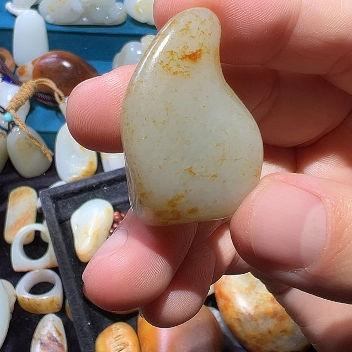 和田玉未镶嵌吊坠(不含链)