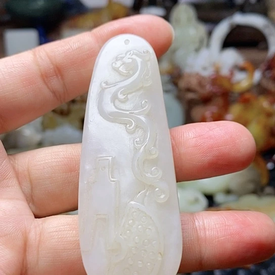 和田玉挂件未镶嵌