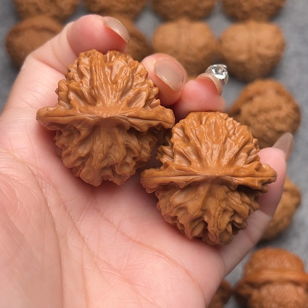 把件文玩核桃精品磨砂蜡油皮龙鳞狮子头40全品