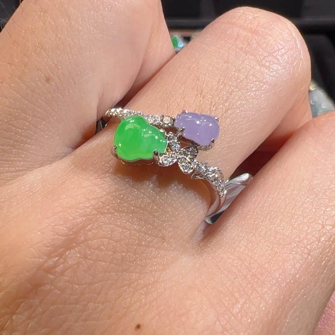 翡翠戒指18K金镶嵌收到货48小时鉴赏期