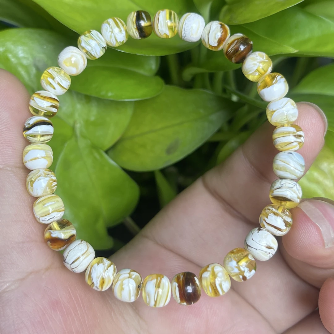 7瓷白蜜蜡拉丝老型手串