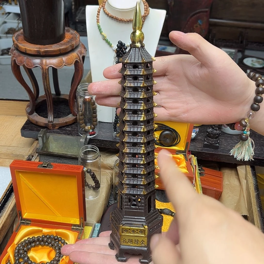 大叶紫檀（黑酸枝木类）