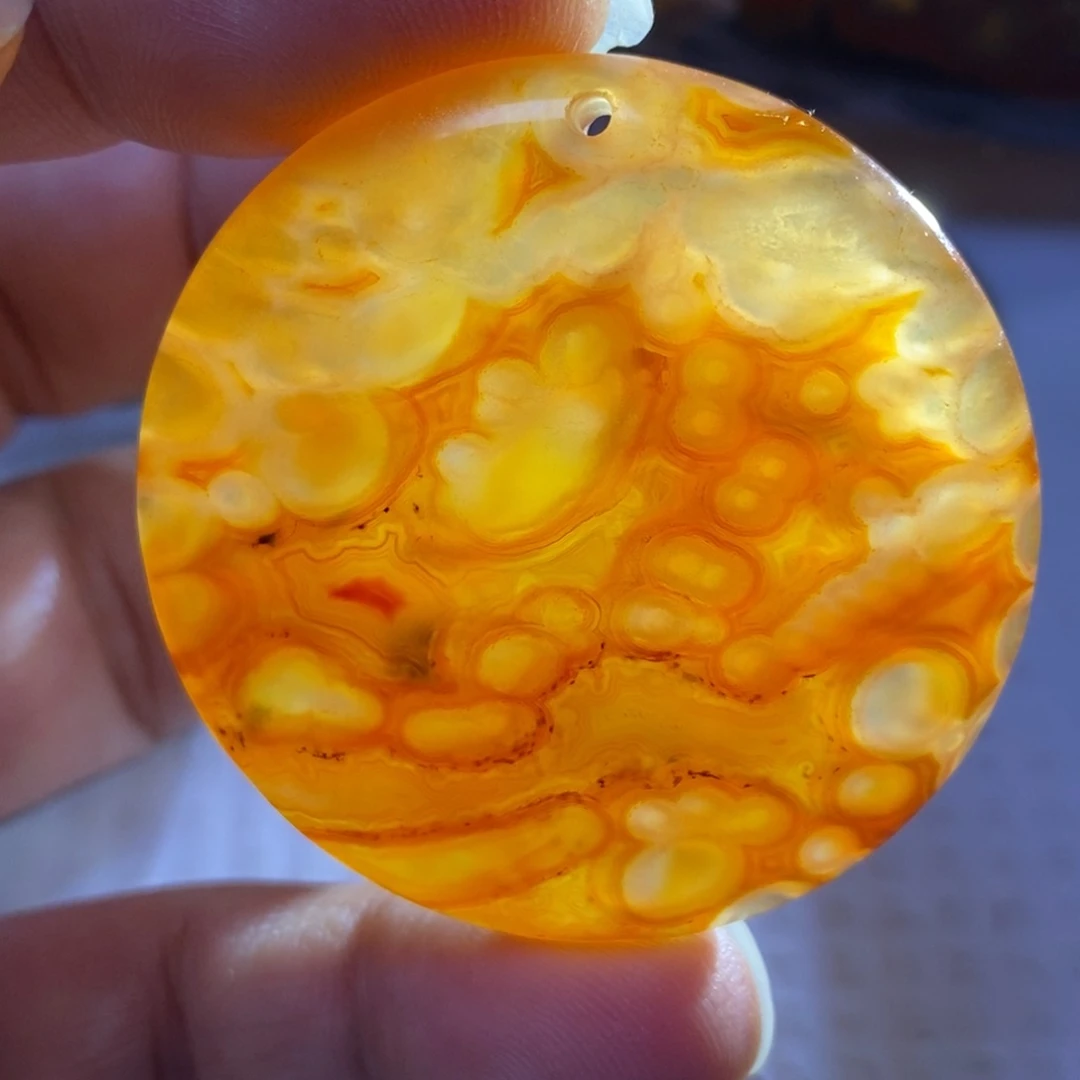 玛瑙/玉髓吊坠(赠链)未镶嵌文*