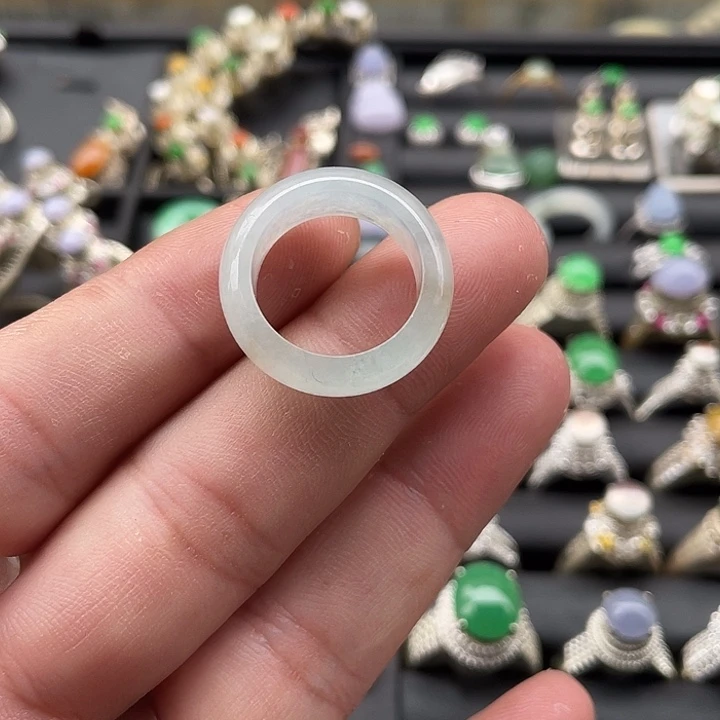 翡翠裸石白冰戒圈16圈口