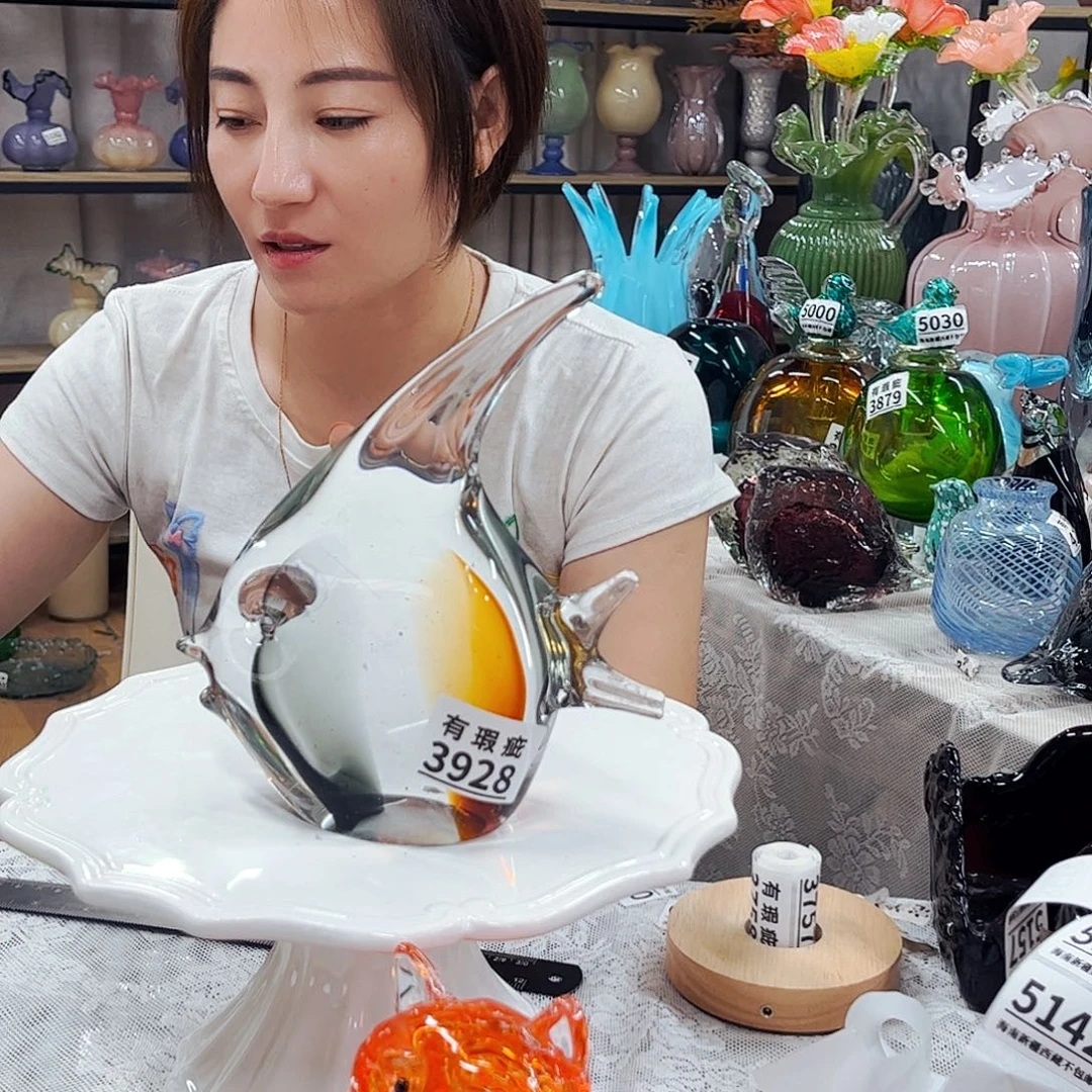 3928瑕 家悦琉璃摆件福利