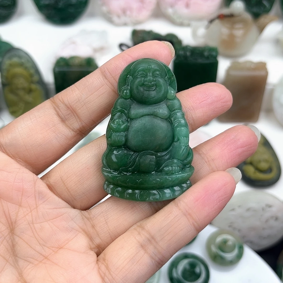 独山玉未镶嵌颈饰