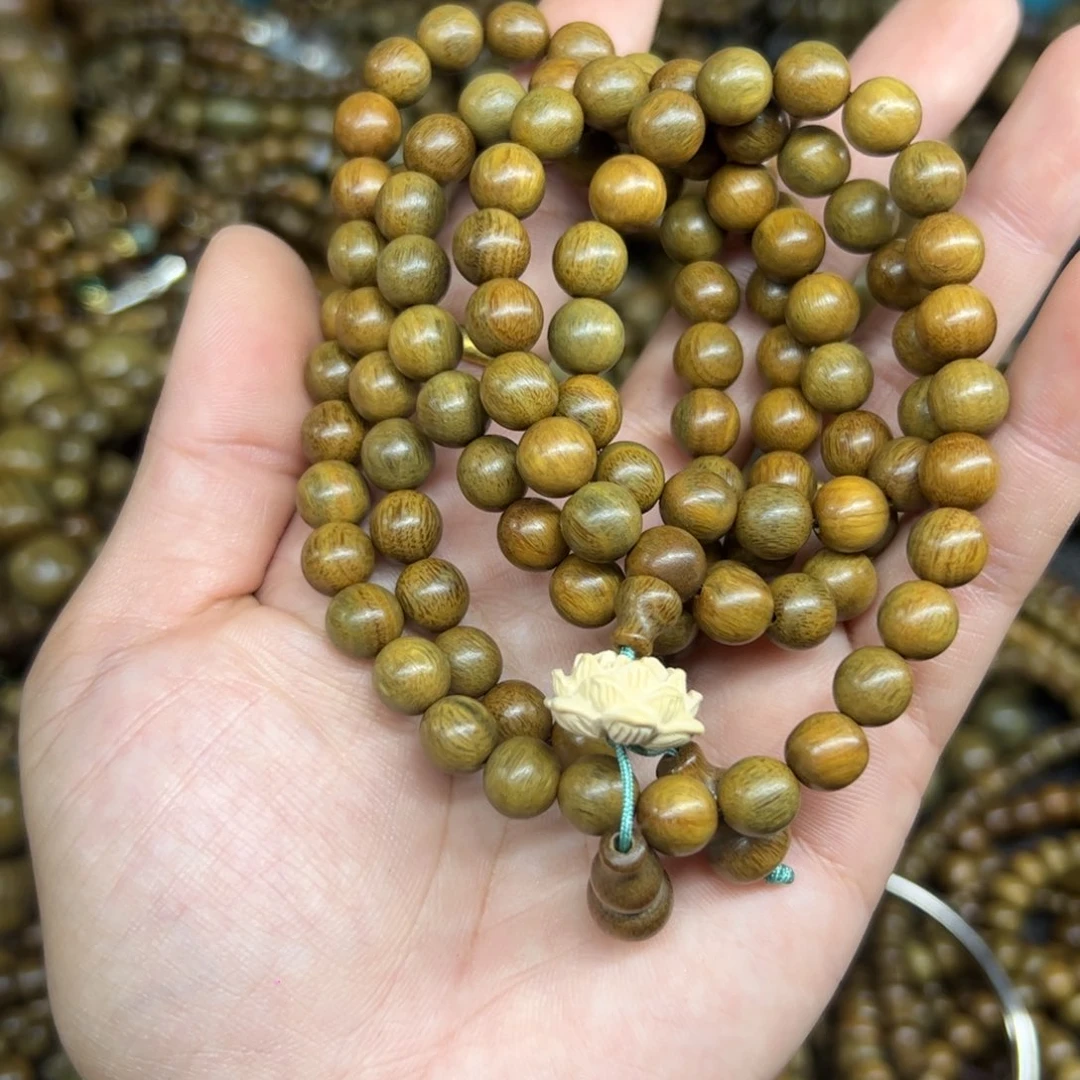 无事牌维腊木（绿檀）