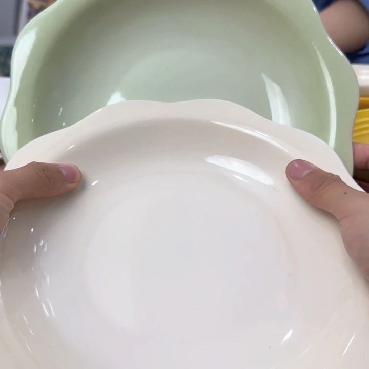 瓷片微瑕2个9英寸花韵盘