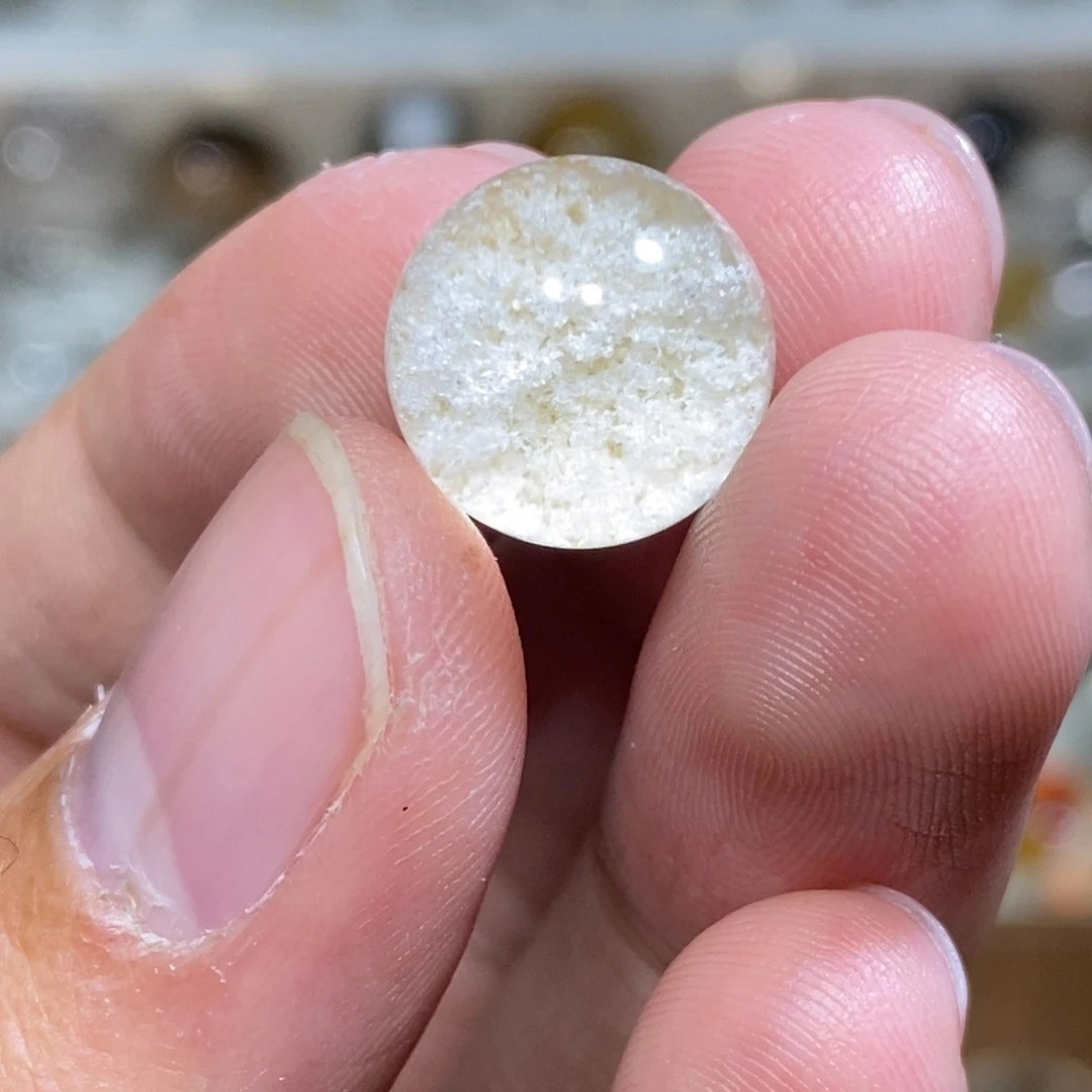 未镶嵌水晶珠宝半成品12.9m净体