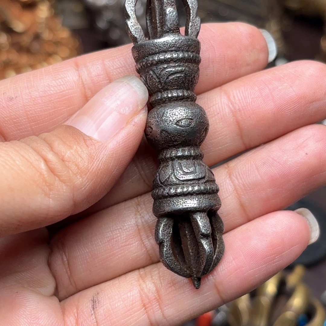 铜星月菩提吊坠项链