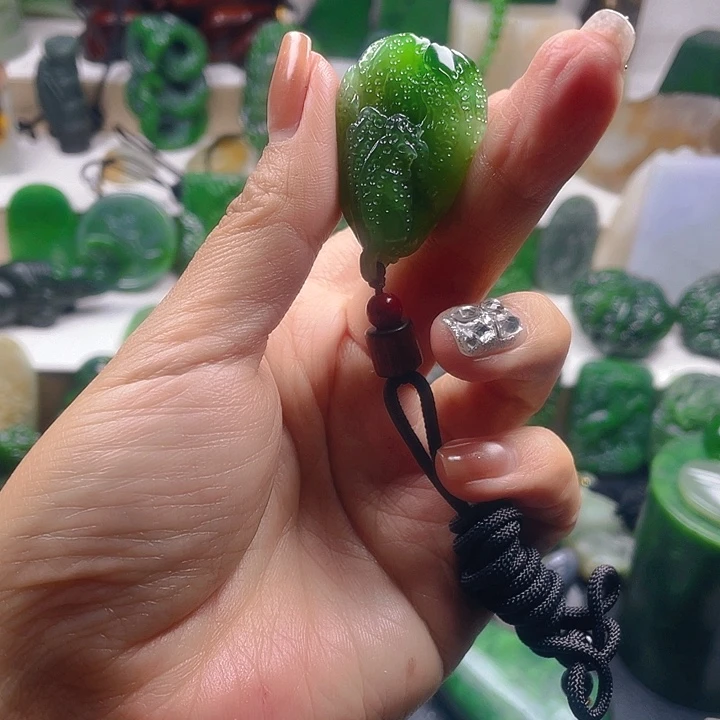 未镶嵌和田玉珠宝半成品