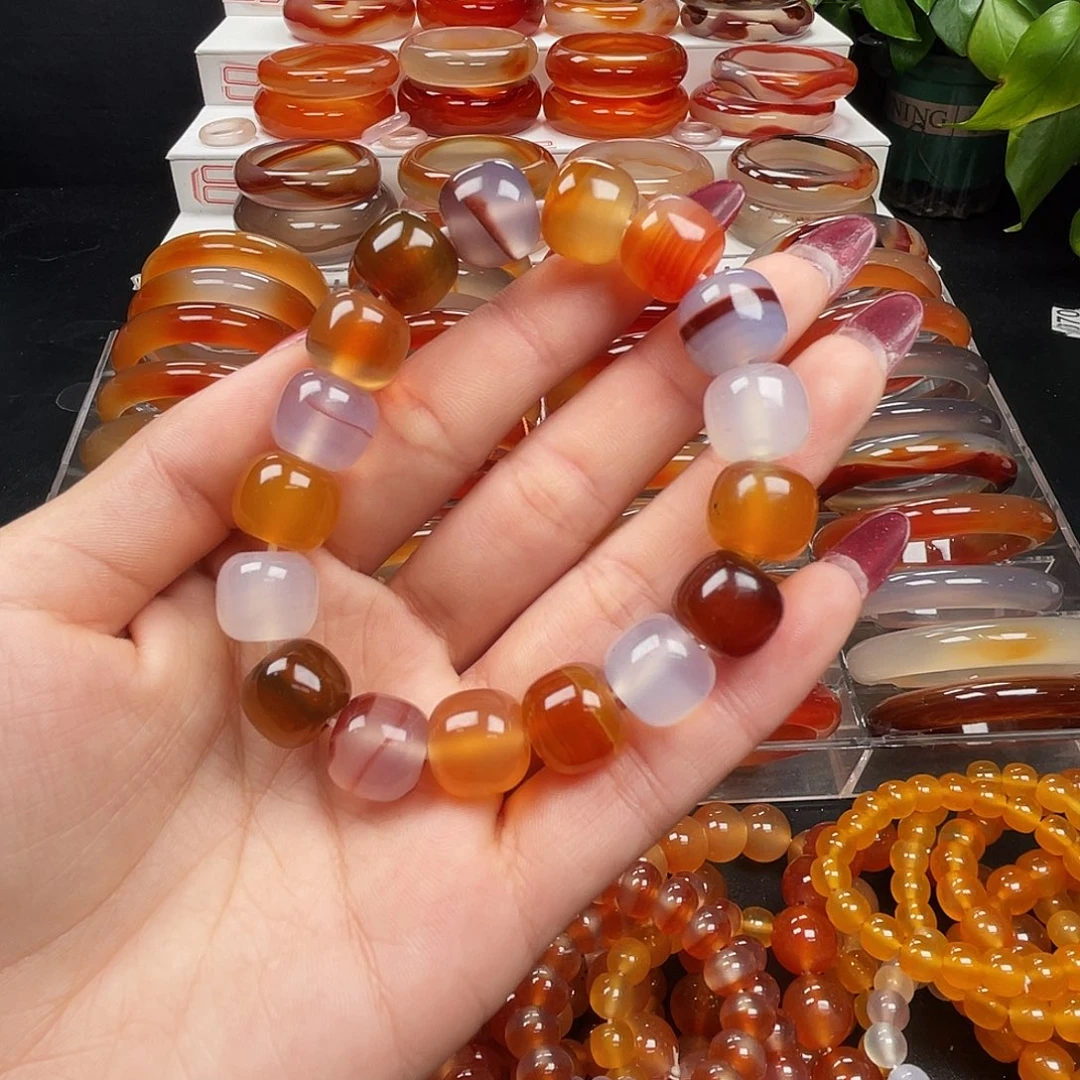 玛瑙/玉髓手镯未镶嵌