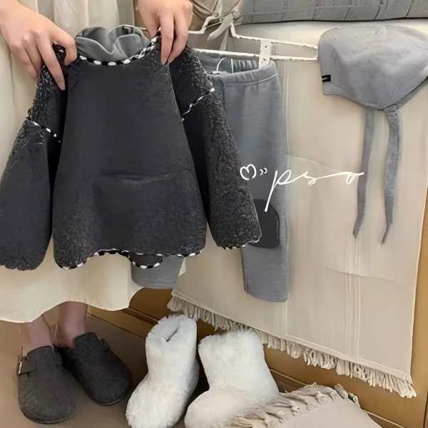 幼恩家冬季新款韩版套装BKD-09