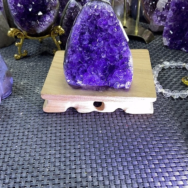 紫晶大型摆件（非配饰）未镶嵌