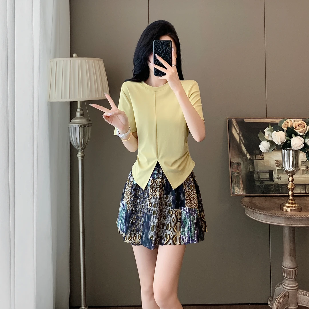 女装夏装套装2025新款爆款显瘦洋气休闲时尚不规则短袖裙裤两件套