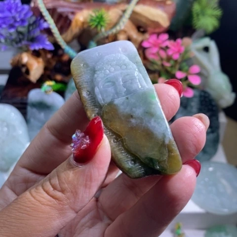 【闪购商品】颈饰未镶嵌翡翠佛