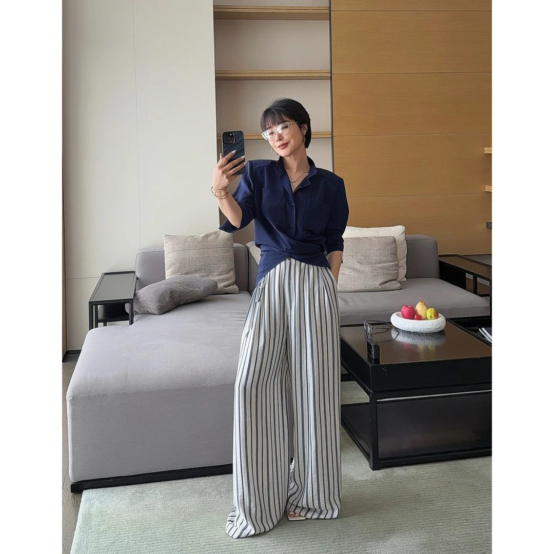 【转角戏】精英时髦腔调交叉腰设计显瘦立领缎面衬衫高智穿搭