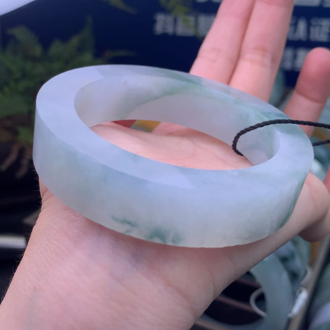 定制翡翠未镶嵌手镯定制不退不换