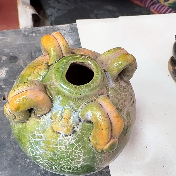 门卫的老师在里面走一走啊，写完老师点点