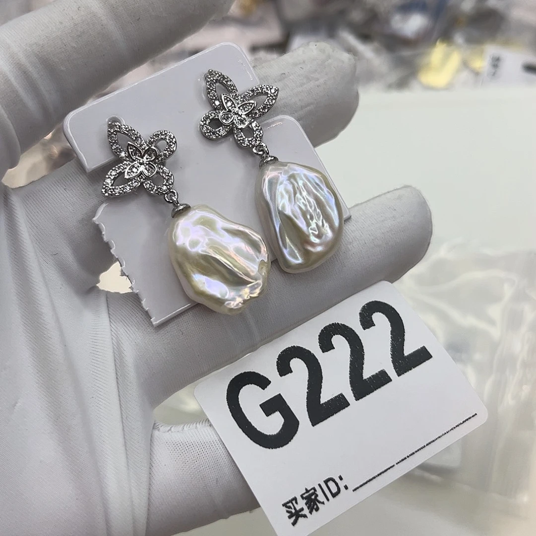 淡水珍珠合金耳饰