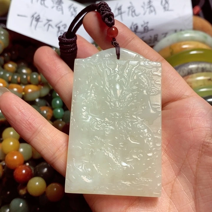 蛇纹石玉颈饰未镶嵌—**?