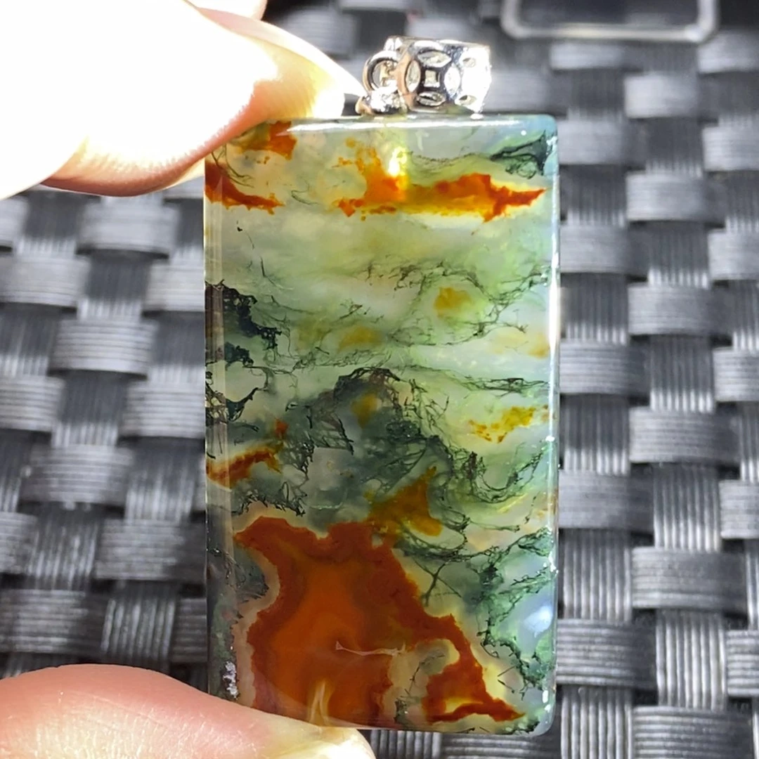 玛瑙/玉髓颈饰未镶嵌目**我