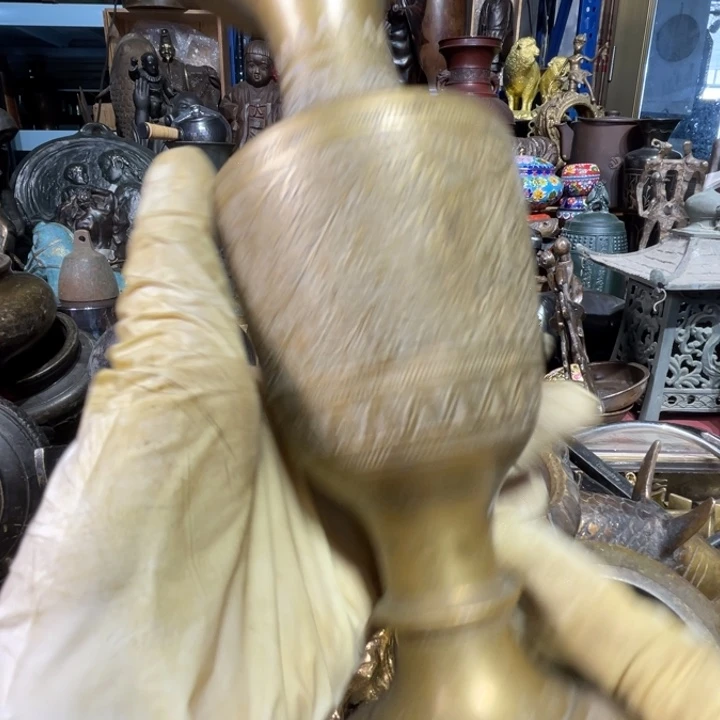 荔****i大阪回流铜器摆件30有裂