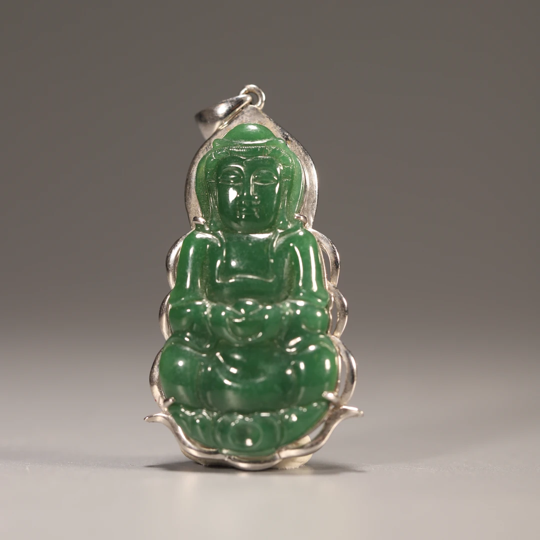 Lot34当代 翡翠观音