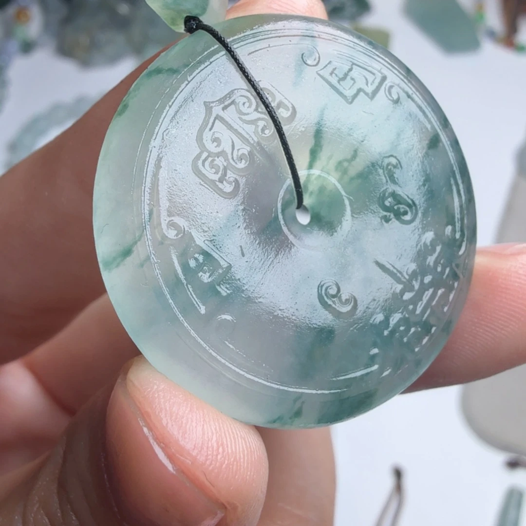 定制翡翠未镶嵌包工