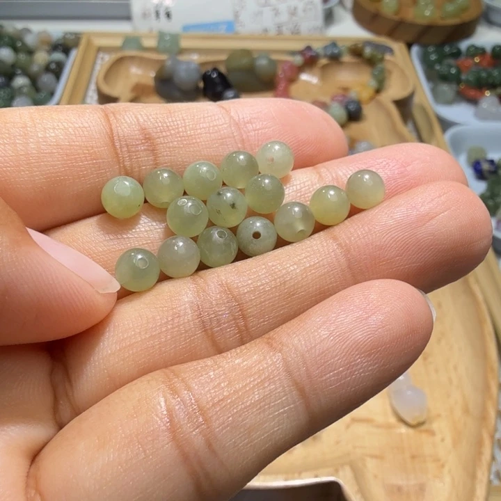 和田玉未镶嵌珠宝半成品