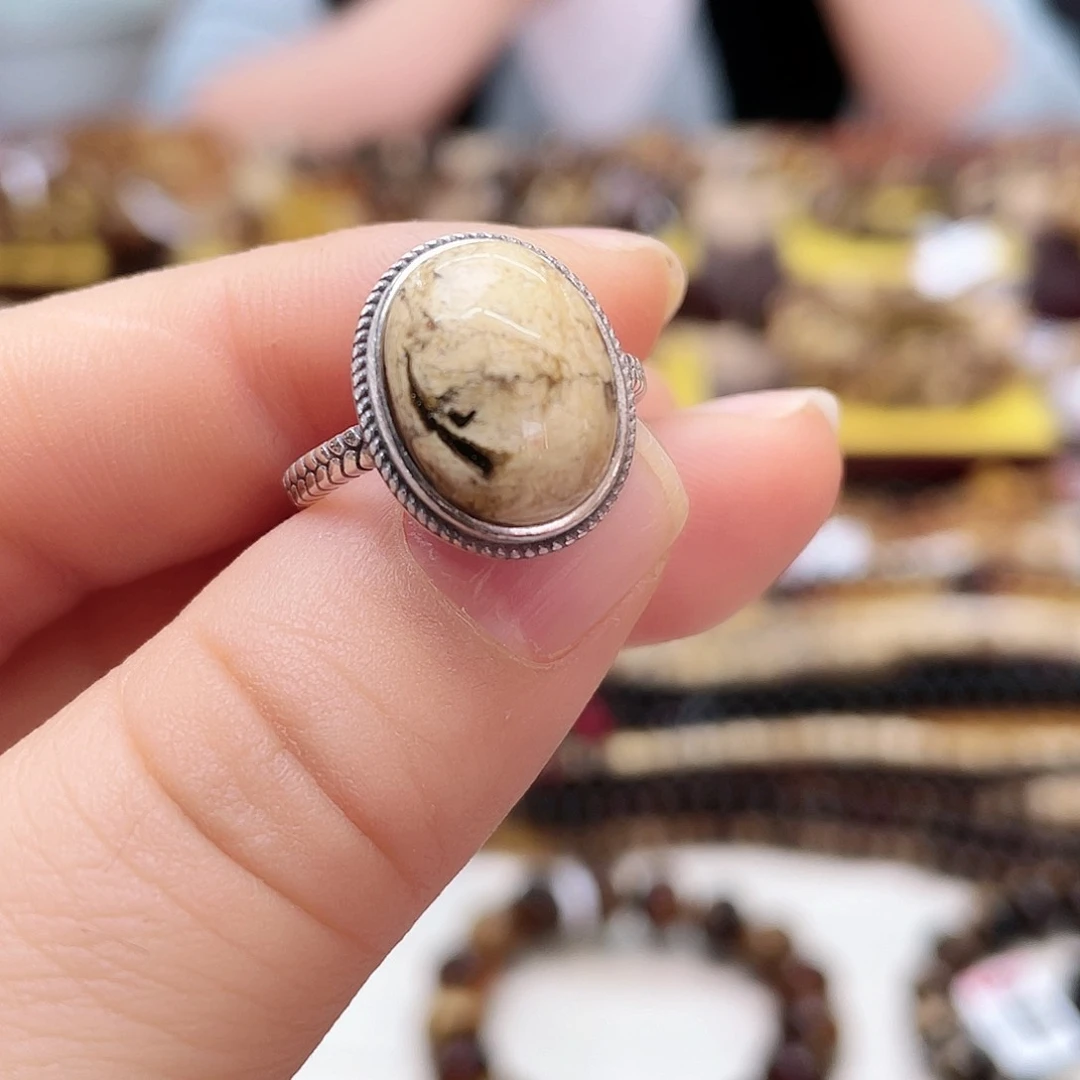 琥珀裸石未镶嵌海*大