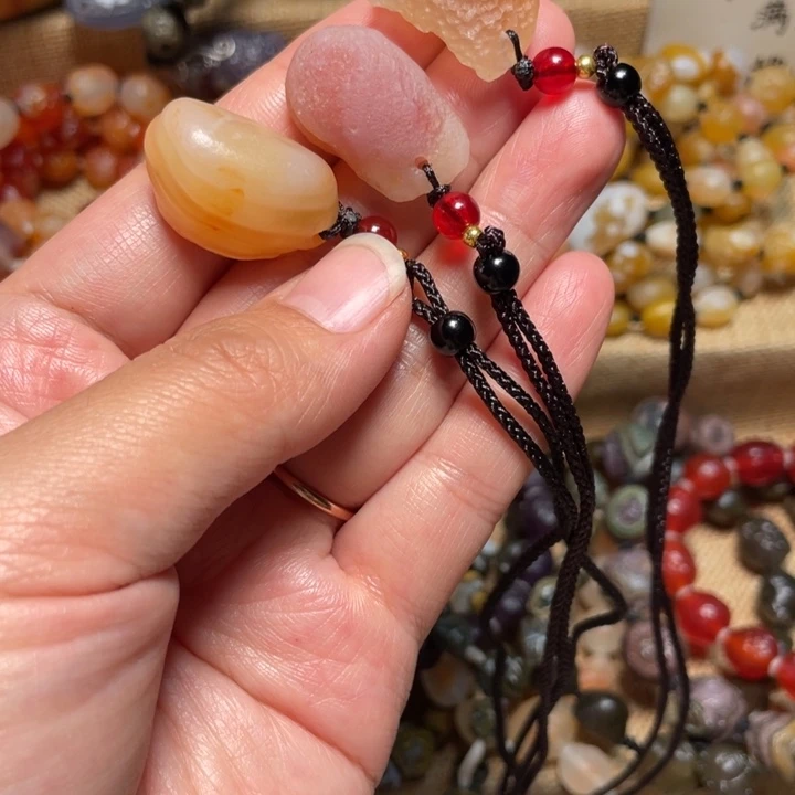 非金属石英石阿拉善原石