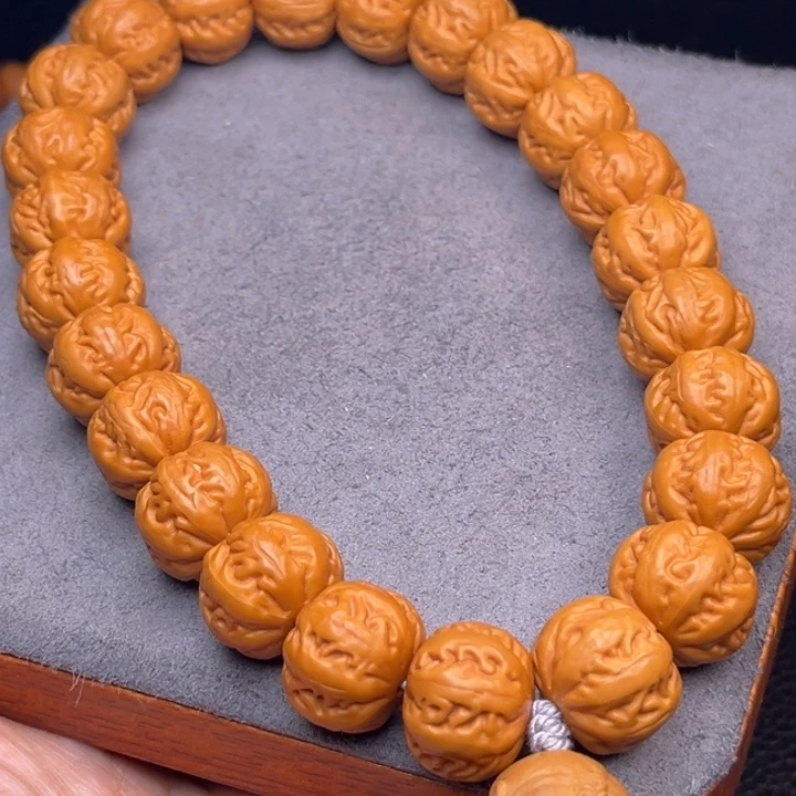 猴头核桃吊坠17麻花手持