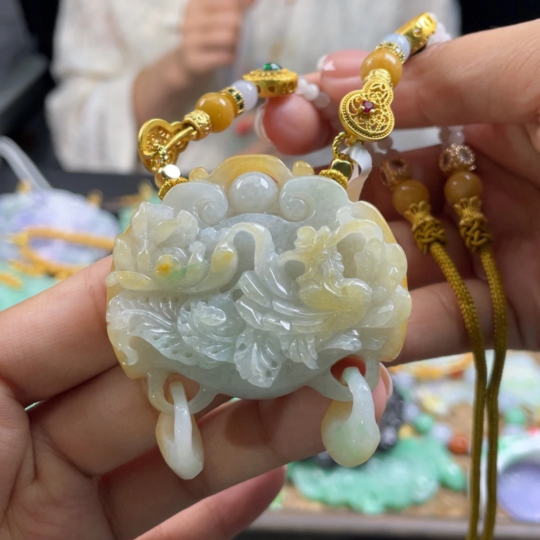 颈饰未镶嵌翡翠代编织