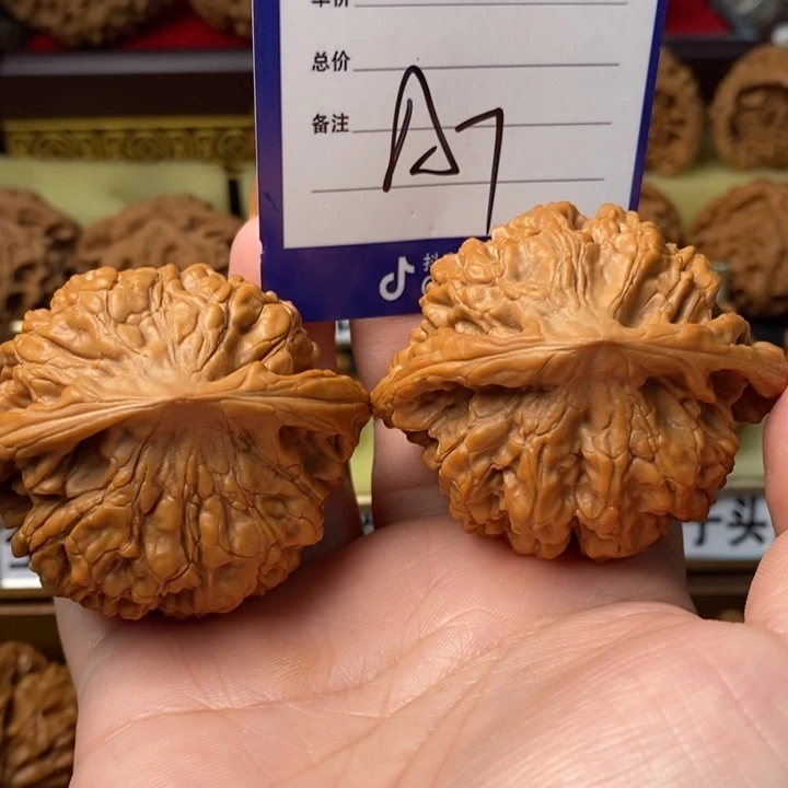 用***2桃核把件全品大官帽