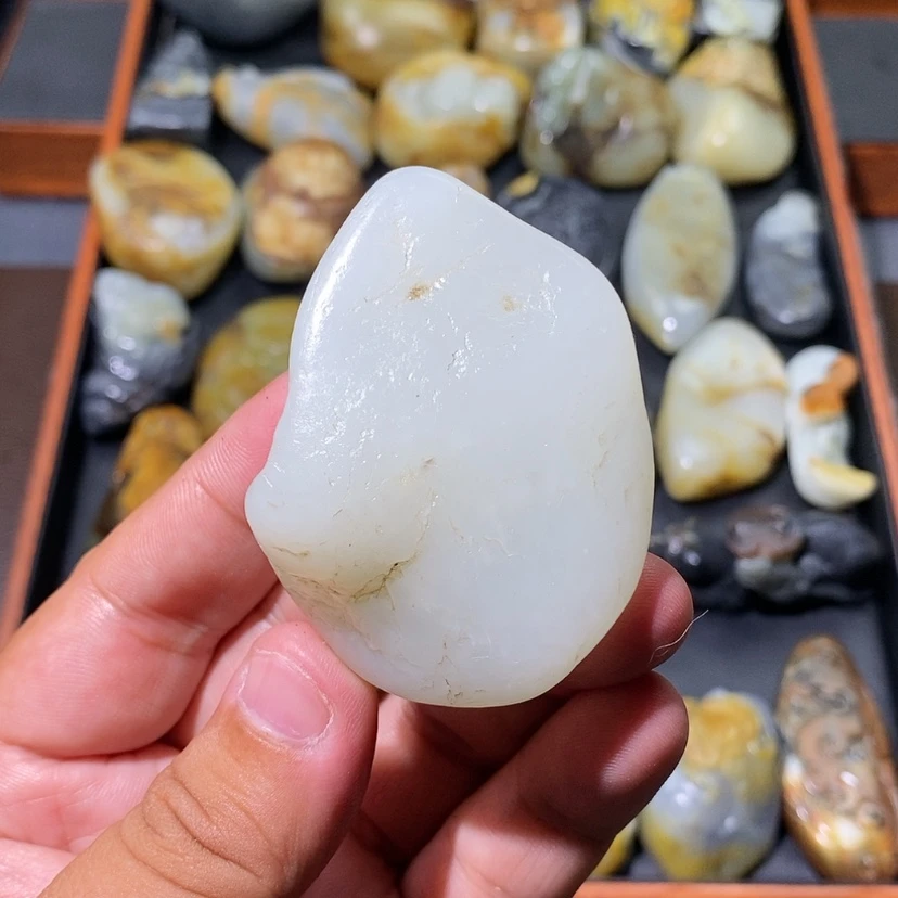 【闪购商品】和田玉未镶嵌颈饰奇*