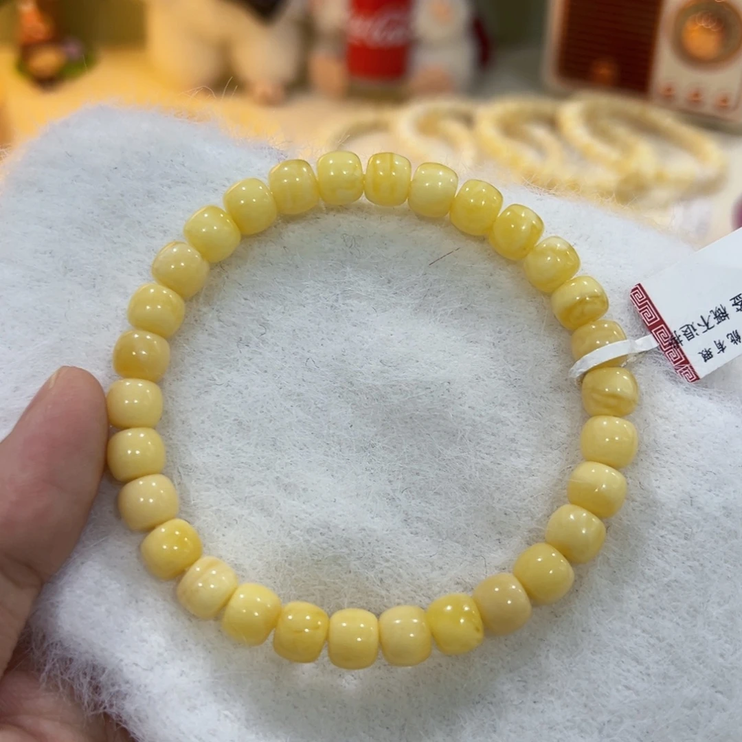 蜜蜡未镶嵌手链7.5m奶白花老型单圈