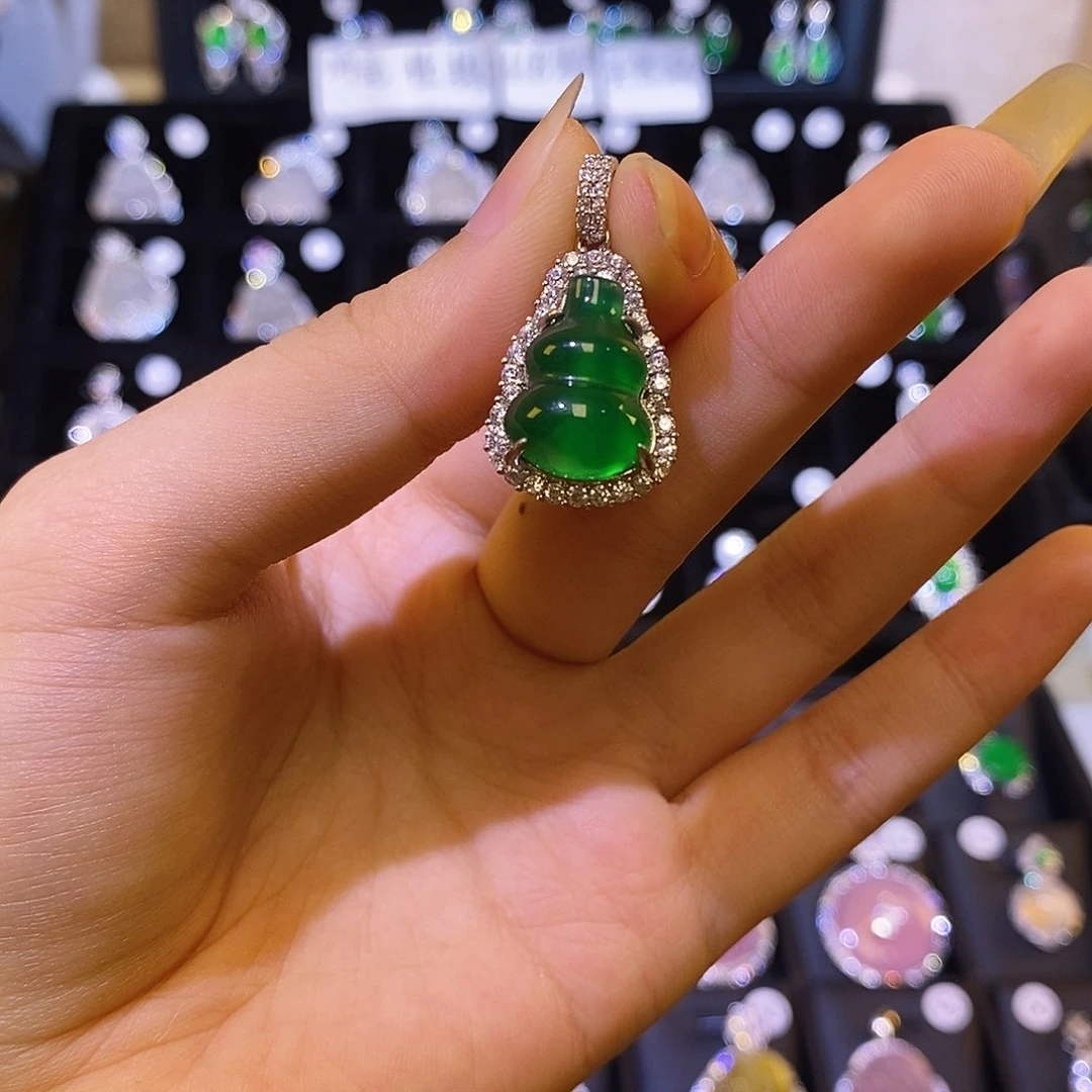 玛瑙/玉髓颈饰合金