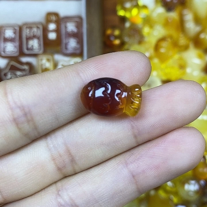 吊坠橄榄核小鱼21
