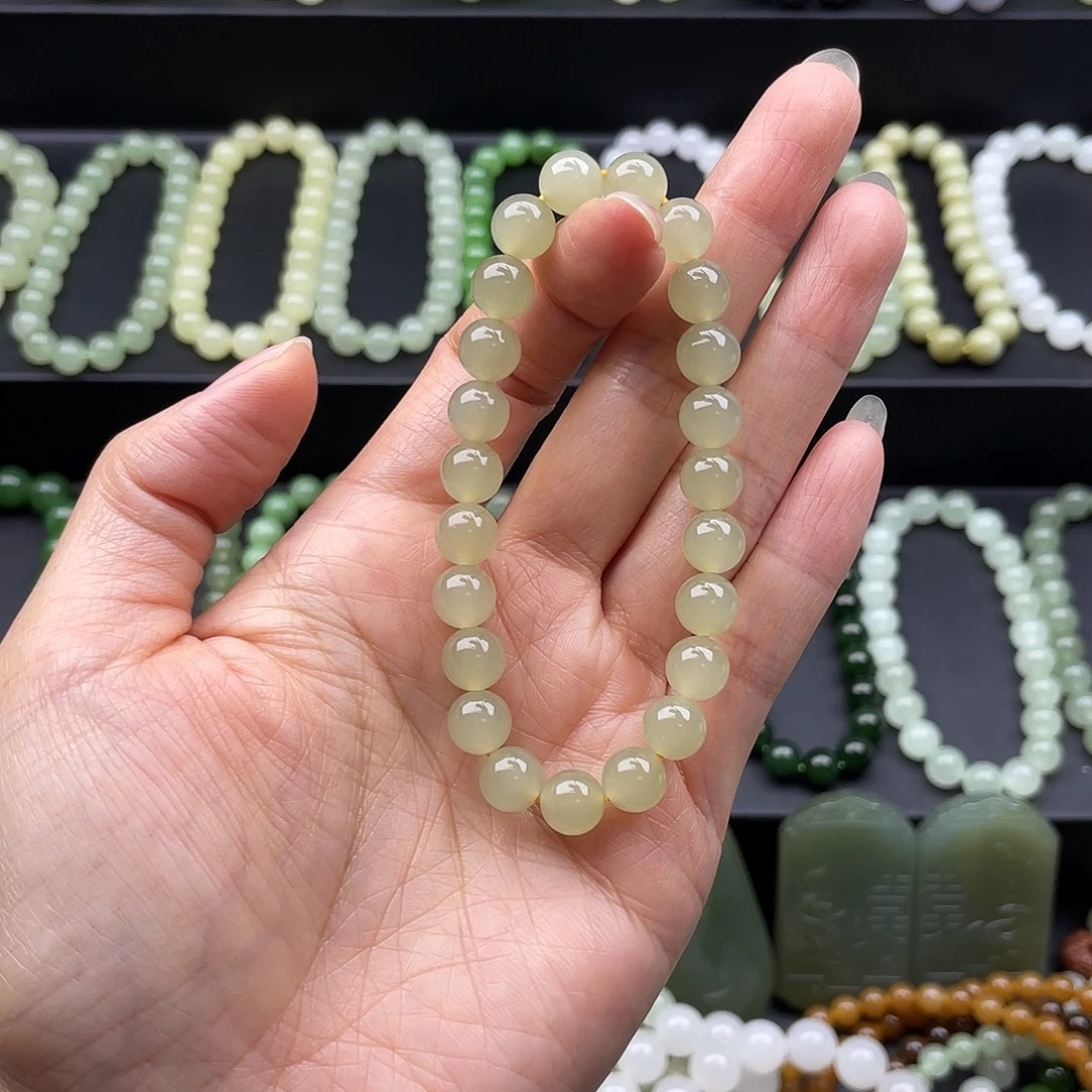 和田玉未镶嵌手串