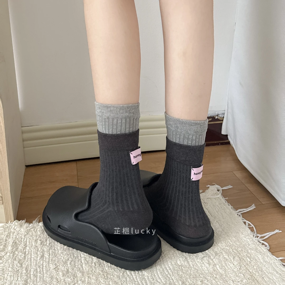 韩版双层拼色后跟布标中筒女潮流简约百搭学院少女灰色堆堆袜