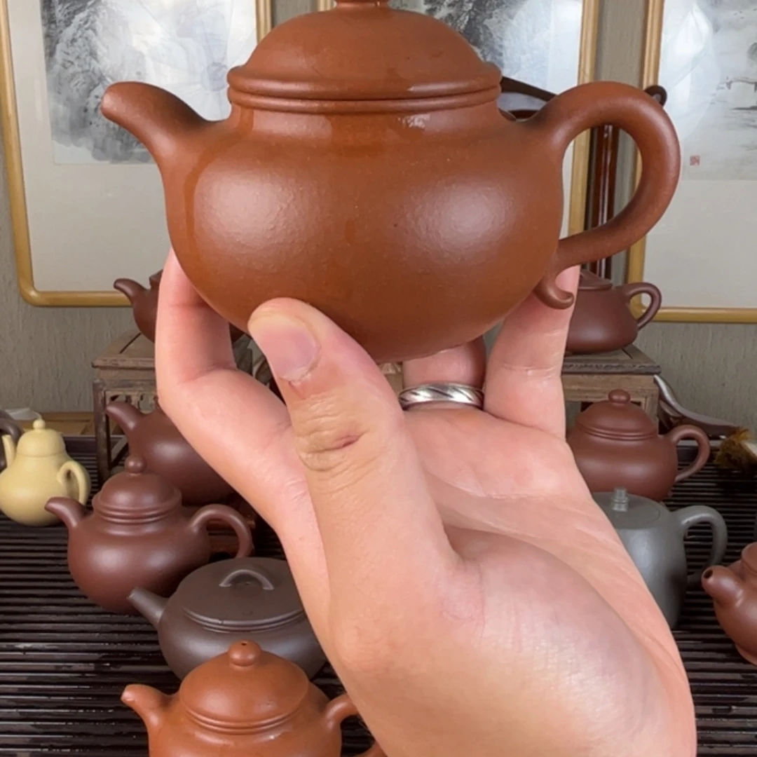 茶壶紫砂u****6全手工老红降坡莲子195c