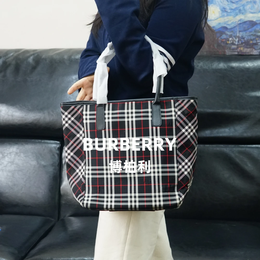 95新 BURBERRY/博柏利 格纹单肩包/FYJJ12211740/1740