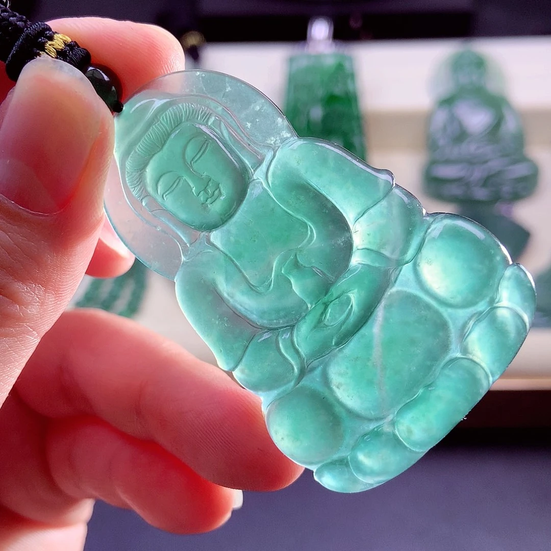 【闪购商品】颈饰未镶嵌翡翠天然