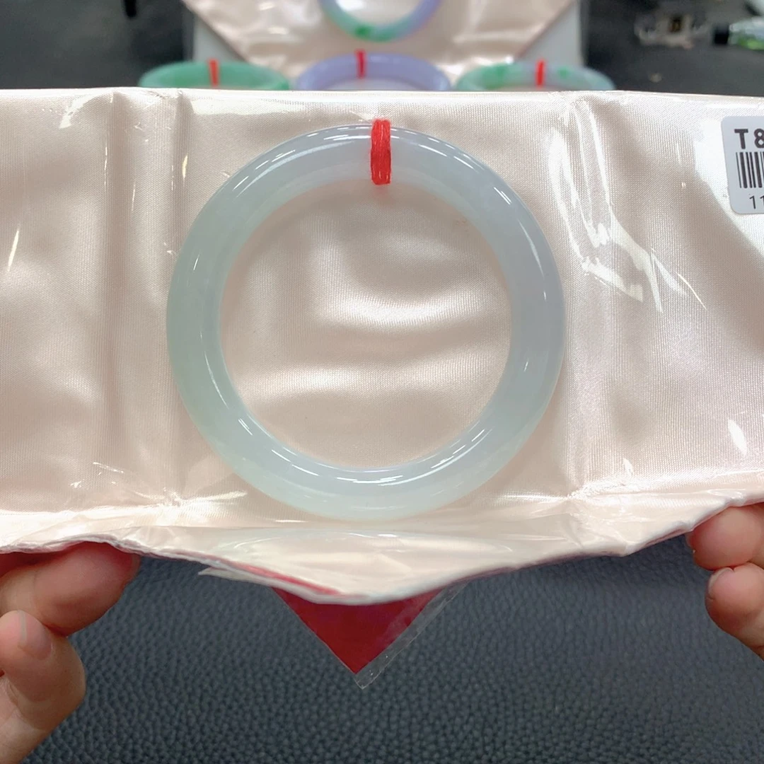 翡翠未镶嵌手镯35