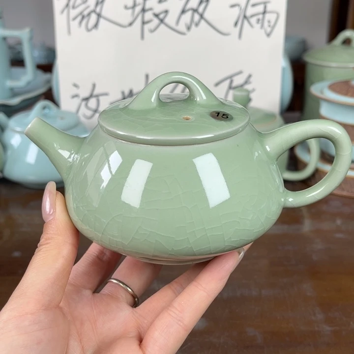 15号豆绿石瓢壶不完美