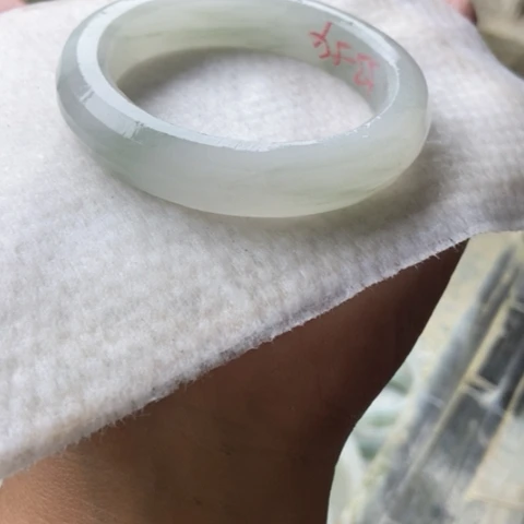 石英质玉（金丝玉）手镯未镶嵌敏****动加工定制